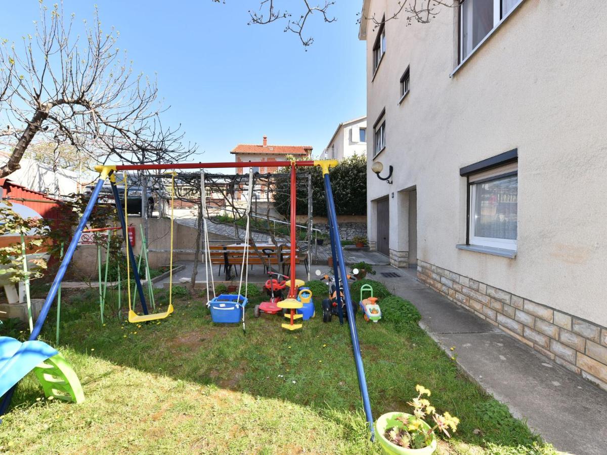Cosy Holiday Home In Zadar With Garden Ngoại thất bức ảnh